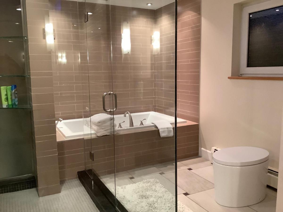 Suite Smart Vancouver Bagian luar foto